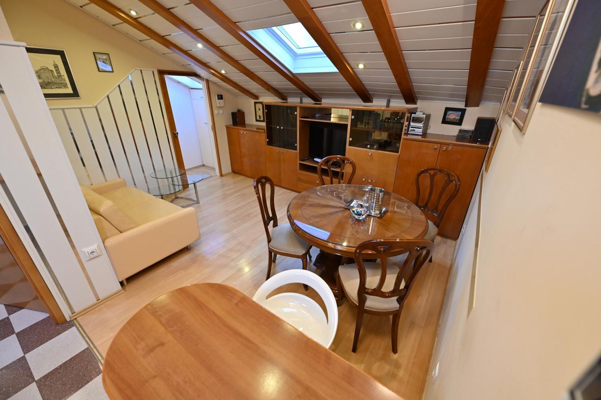 Apartment Eva Zadar